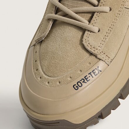 Vans - Sk8-Hi GORE-TEX Insulated Shoe