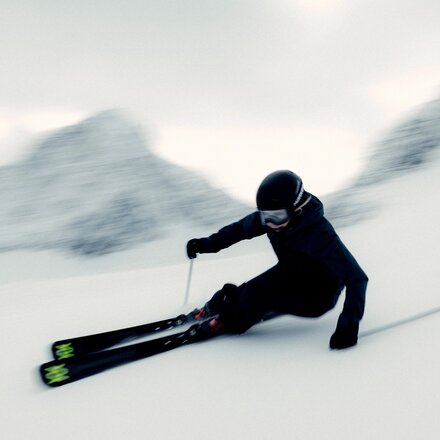 Volkl - Perigrine 82 Ski w/ Lowride 13 FR Binding - 2027