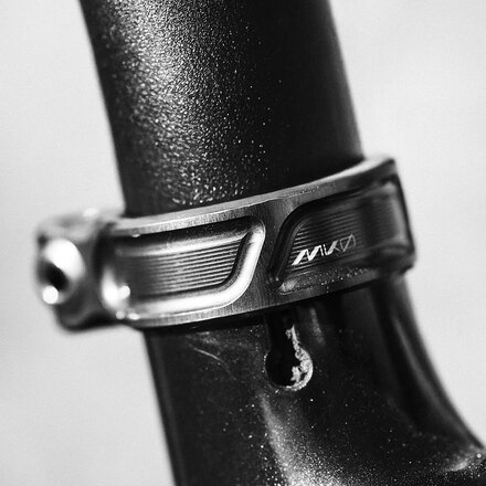 Wolf Tooth Components - MK0 Seatpost Clamp
