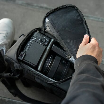 WANDRD - Stratus Photo 18L Backpack