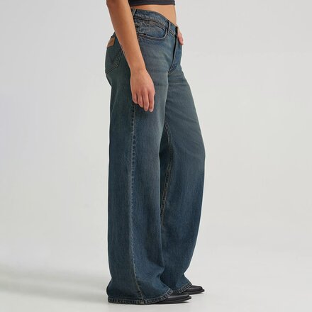 Wrangler - Low Rise Baggy Jean - Women's