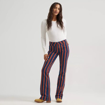 Wrangler - Mid Rise Rainbow Flare Pant - Women's