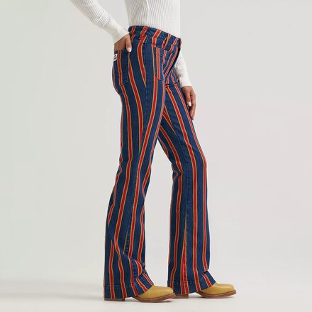 Wrangler - Mid Rise Rainbow Flare Pant - Women's