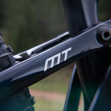 Yeti Cycles - MT XT Di2 Mountain Bike