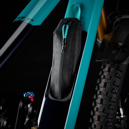 Yeti Cycles - MT XX Transmission Carbon Wheel Mountain Bike