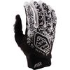Sever Black/White