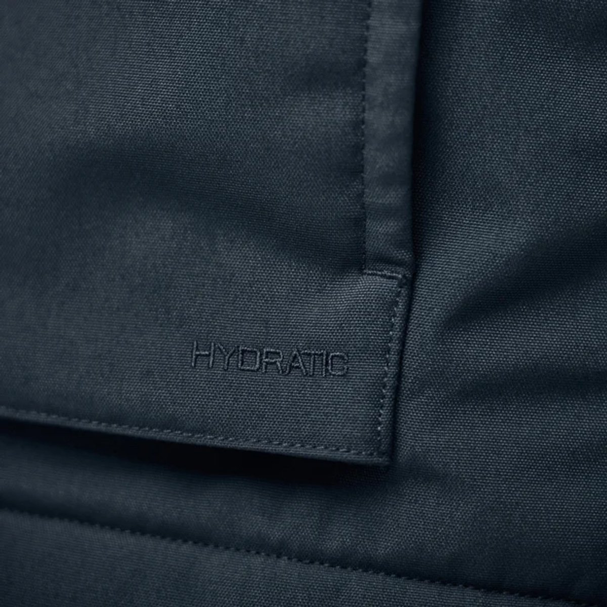 A closeup of the Hydratic fabric on the Nuuk Lite Parka.