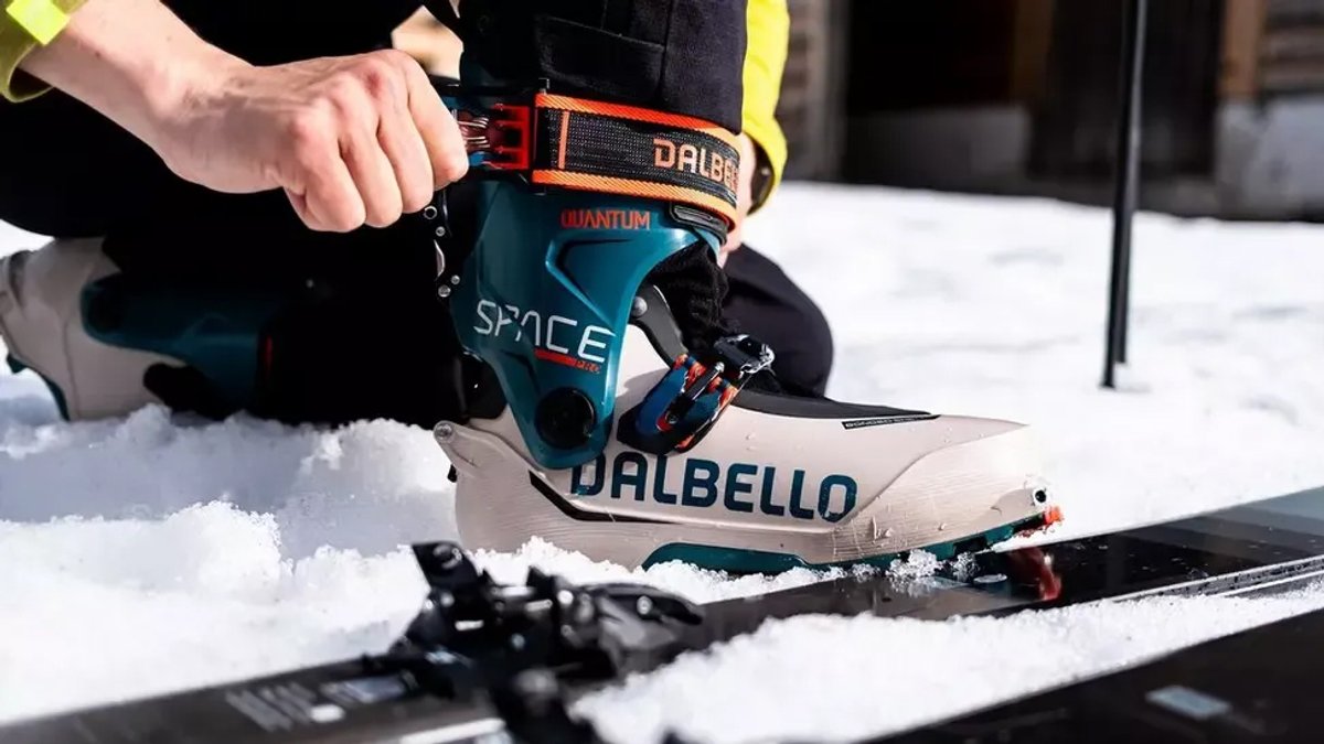 Dalbello Sports Lupo AX 120 Alpine Touring Ski Boot - 2023 - Ski