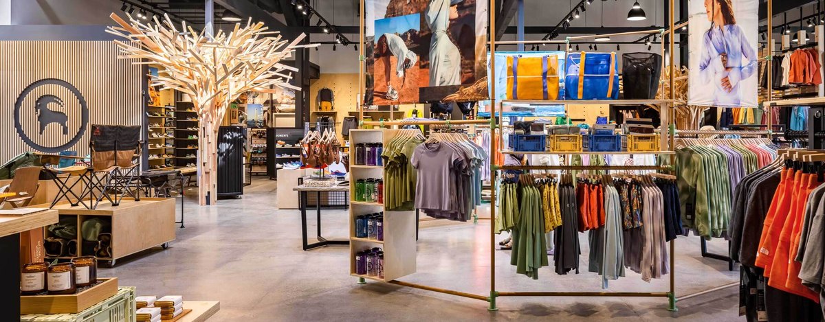 Palo Alto Retail Store hero image