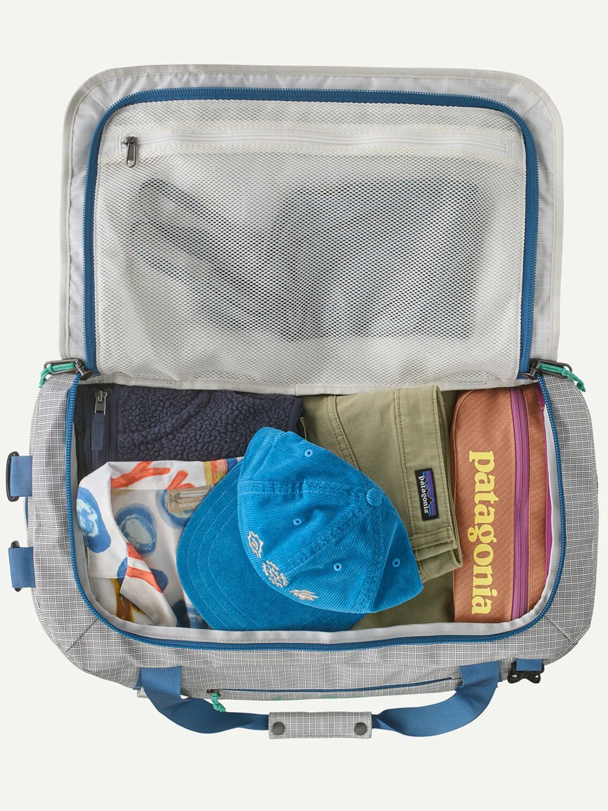 A closeup of the Patagonia Black Hole Duffel interior, showing its easy compatibility with Black Hole packing cubes.