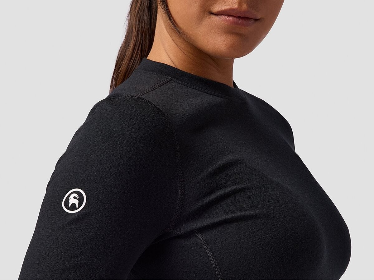 (取寄) バックカントリー レディース RWS メリノ ベースレイヤー— クルー トップ - ウィメンズ Backcountry women Cedars RWS Merino Mid-Wt Baselayer Crew Top - Women's Leoportoise Print Backcountry Cedars RWS Merino Mid-Wt Baselayer Crew Top - Women's