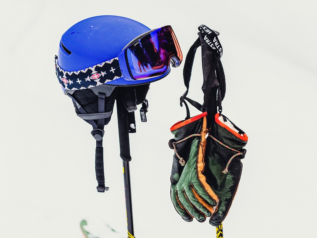 Smith Goggle Sale! 30% off select limited-edition colors